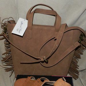 Universal Thread Lined Cross Body Shoulder/Hand Bag Boho Vegan Suede NWT/NEW!
